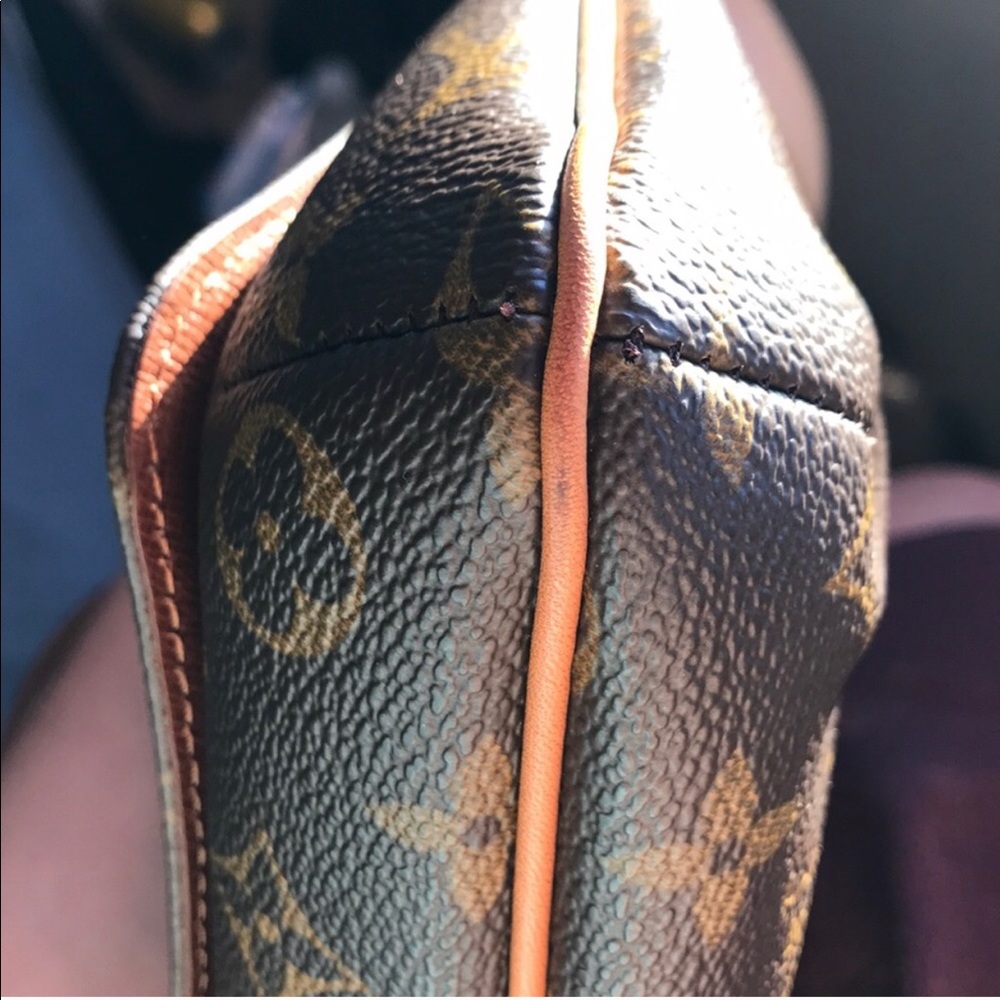 Authentic Louis Vuitton Monogram Musette Salsa Bag